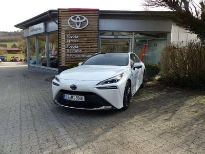 Gebraucht Toyota Mirai Advance 182 PS (133 kW) 2021 Frozen white Limousine