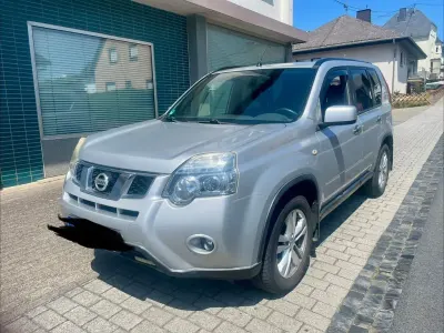 Gebraucht Nissan X-Trail 150 PS (110 kW) 2011 Silber SUV