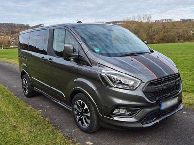 Gebraucht Ford Tourneo Titanium 185 PS (136 kW) 2020 Grau Van / Kleinbus