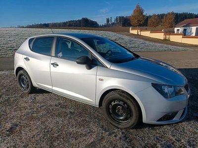 Gebraucht Seat Ibiza 69 PS (50 kW) 2012 Silber Kleinwagen