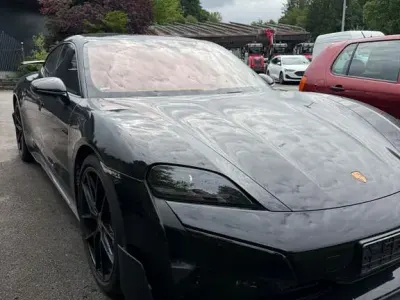 Neu Porsche Taycan Turbo GT 759 kW (1033 PS) 2025 Schwarz Limousine
