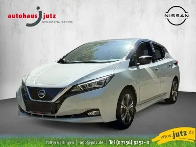 Gebraucht Nissan Leaf N-Connecta 110 kW (150 PS) 2022 Weiß Kleinwagen