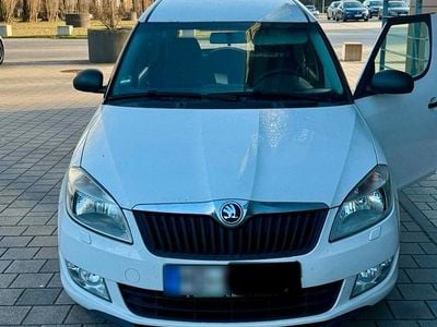 Gebraucht Skoda Roomster 86 PS (63 kW) 2014 Weiß Van / Kleinbus