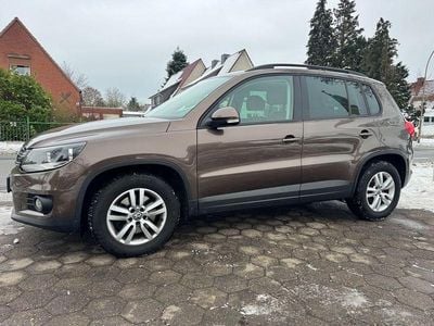 Braun Gebraucht 2014 VW Tiguan Trendline SUV | 6.990 € (Superpreis)
