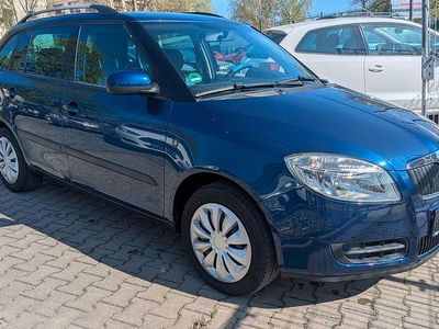 Second-hand Skoda Fabia 69 CP (50 kW) 2008 Albastru Break
