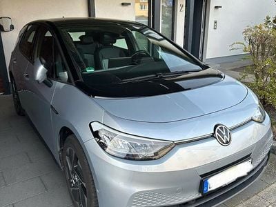 Second-hand VW ID.3 Pro 150 kW (204 CP) 2023 Argintiu Hatchback