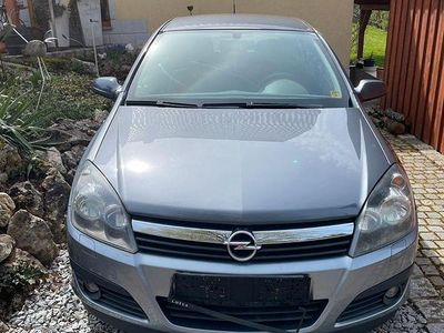 Gebraucht Opel Astra Edition 105 PS (77 kW) 2006 Grau Limousine