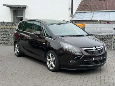 Gebraucht Opel Zafira 165 PS (121 kW) 2012 Braun Van / Kleinbus