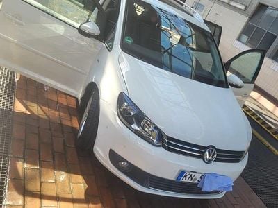Gebraucht VW Touran 140 PS (102 kW) 2013 Weiß Van / Kleinbus