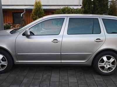 Gebraucht Skoda Octavia Ambiente 105 PS (77 kW) 2010 Beige Kombi