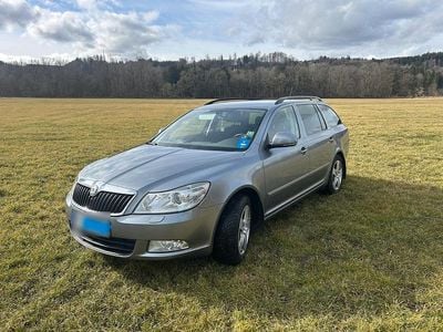 Gebraucht Skoda Octavia 105 PS (77 kW) 2012 Silber Kombi