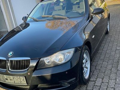 gebraucht BMW 318 3er E90 E91Top Zustand neu tüv Navi