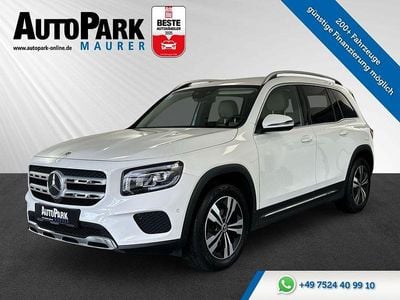 Mercedes GLB220