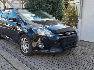 Gebraucht Ford Focus Trend 116 PS (85 kW) 2011 Schwarz Kombi