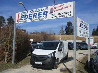 Gebraucht Opel Vivaro 116 PS (85 kW) 2015 Weiß Van / Kleinbus