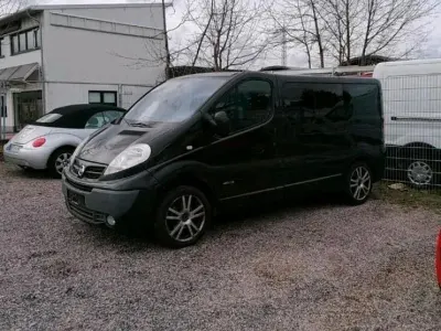 Gebraucht Nissan Primastar 116 PS (85 kW) 2014 Schwarz Van / Kleinbus