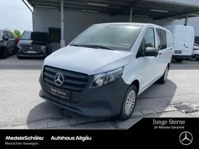Gebraucht Mercedes Vito 163 PS (119 kW) 2024 Arktikweiß Van