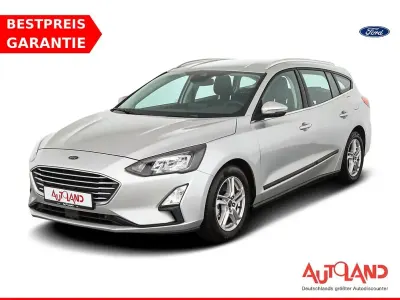 Gebraucht Ford Focus Cool & Connect 120 PS (88 kW) 2020 Silber Limousine