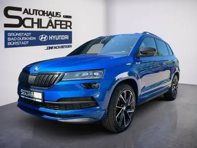 Gebraucht Skoda Karoq SportLine 190 PS (139 kW) 2021 Raceblau metallic SUV