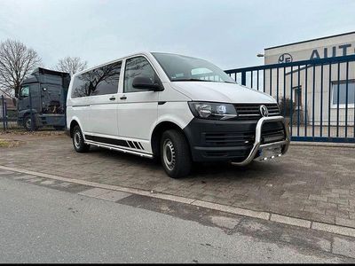 Gebraucht VW Caravelle Trendline 150 PS (110 kW) 2016 Weiß Van / Kleinbus