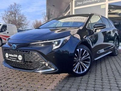 Gebraucht Toyota Corolla Hybrid Team 152 PS (111 kW) 2023 Black mica / ink Kombi
