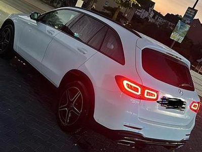 Usata Mercedes GLC220 AMG line 194 CV (142 kW) 2021 Bianco SUV