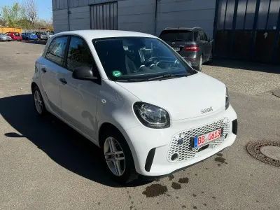 Usata Smart ForFour Electric Drive 60 kW (82 CV) 2020 Bianco Utilitaria