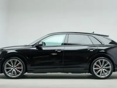 Gebraucht Audi SQ8 Sport 507 PS (372 kW) 2021 Schwarz SUV