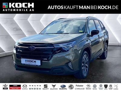 Neu Subaru Forester Platinum 136 PS (100 kW) 2026 Grün SUV