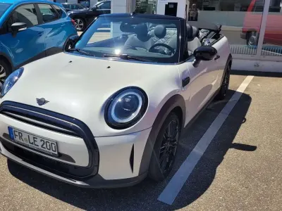 Gebraucht Mini Cooper Cabriolet Classic 136 PS (100 kW) 2023 Weiß Cabrio