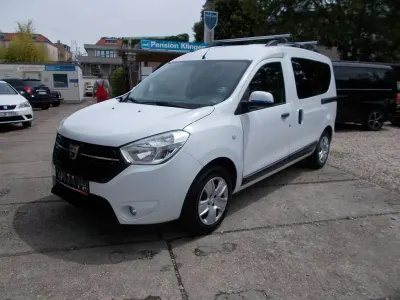 Gebraucht Dacia Dokker Comfort 102 PS (75 kW) 2018 Weiß Van / Kleinbus
