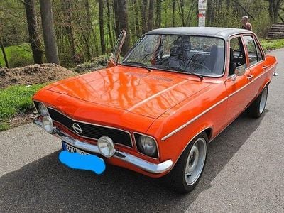 Usado Opel Ascona 110 HP (80 kW) 1974 Laranja Sedan