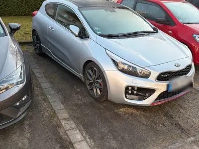 Gebraucht Kia Ceed GT GT 240 PS (176 kW) 2015 Silber Limousine