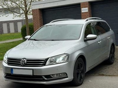 Gebraucht VW Passat 140 PS (102 kW) 2013 Silber Kombi