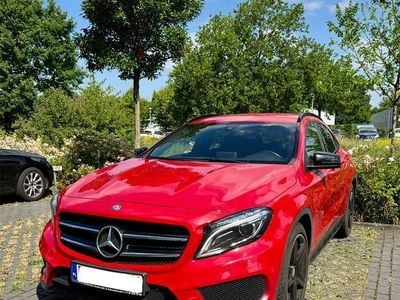 Mercedes GLA200