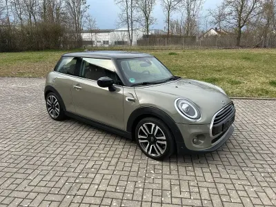 Używany Mini Cooper 136 KM (100 kW) 2019 Szary Hatchback