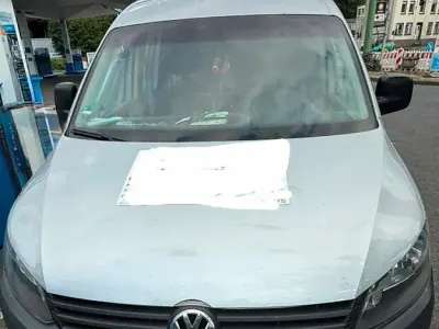 Gebraucht VW Caddy 75 PS (55 kW) 2011 Grau Van / Kleinbus