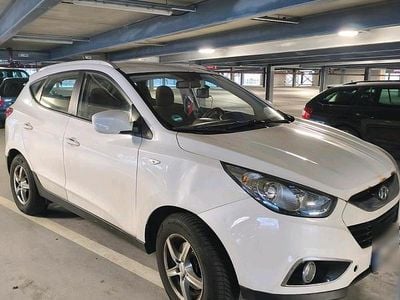 Gebraucht Hyundai ix35 135 PS (99 kW) 2012 Weiß SUV
