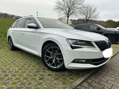 gebraucht Skoda Superb Combi 2.0 TDI 4x4 DSG Ambition ACC PANO LED