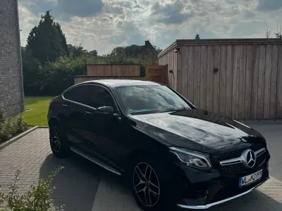 Gebraucht Mercedes GLC250 AMG 211 PS (155 kW) 2019 Schwarz SUV