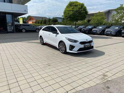 Gebraucht Kia ProCeed 204 PS (150 kW) 2020 Deluxeweiss metallic/weiß Kombi