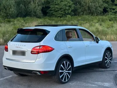Gebraucht Porsche Cayenne 245 PS (180 kW) 2013 Weiß SUV