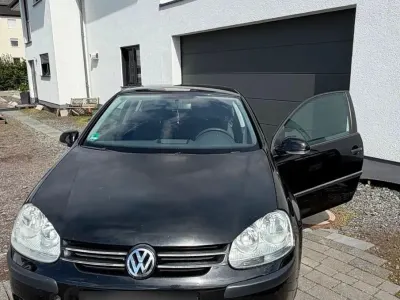 Gebraucht VW Golf IV Comfortline 75 PS (55 kW) 2005 Schwarz Kleinwagen