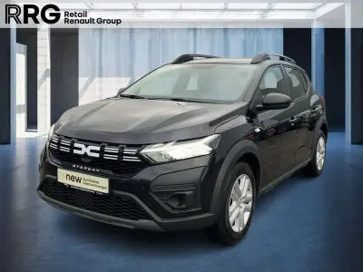 Usata Dacia Sandero Essentiel 101 CV (74 kW) 2024 Nero Utilitaria