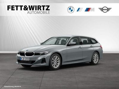 Second-hand BMW 330e M Sport 292 CP (214 kW) 2024 Gri Break
