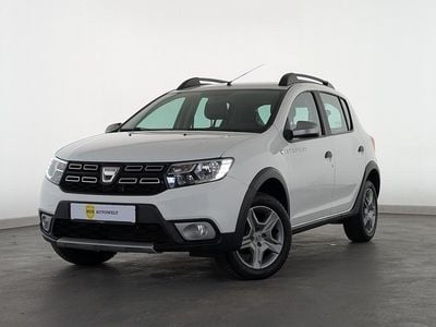 Usata Dacia Sandero Celebration 90 CV (66 kW) 2017 Bianco Utilitaria