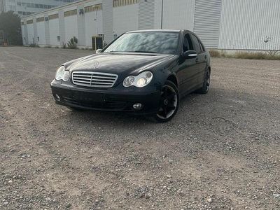 Mercedes C180