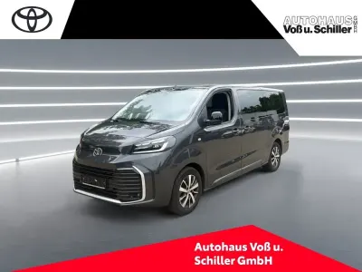 Gebraucht Toyota Proace Verso Team 177 PS (130 kW) 2025 Schwarz Kombi