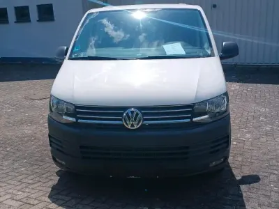Gebraucht VW Caravelle 150 PS (110 kW) 2019 Weiß Van