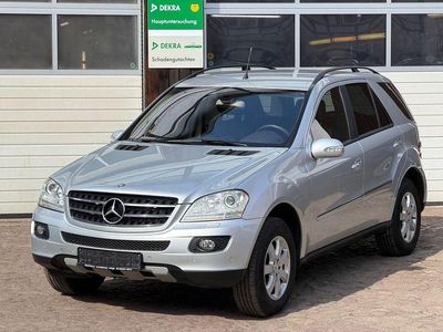 Gebraucht Mercedes ML320 224 PS (164 kW) 2006 Silber SUV